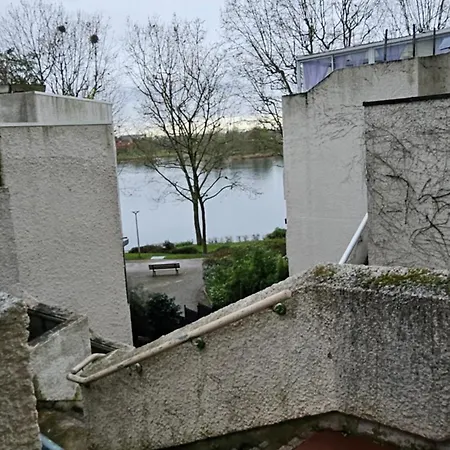 Guest house Diamond - 2o Min To Paris Creteil