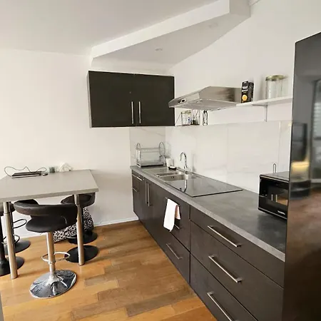 Guest house Diamond - 2o Min To Paris Creteil